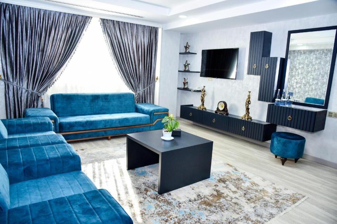 Supreme Hotel Baku Bagian luar foto