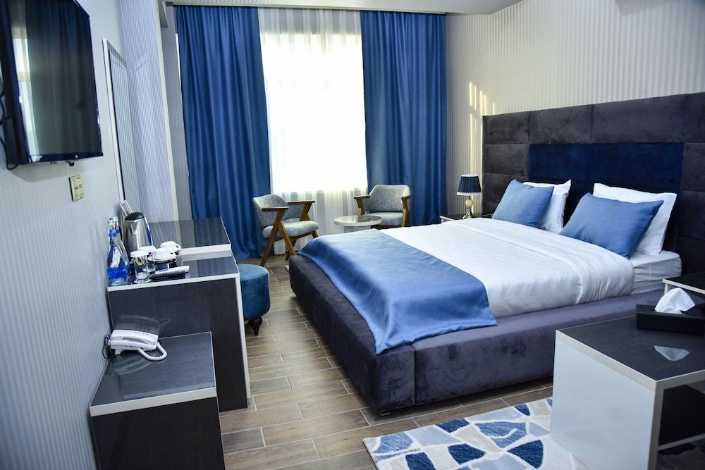 Supreme Hotel Baku Bagian luar foto