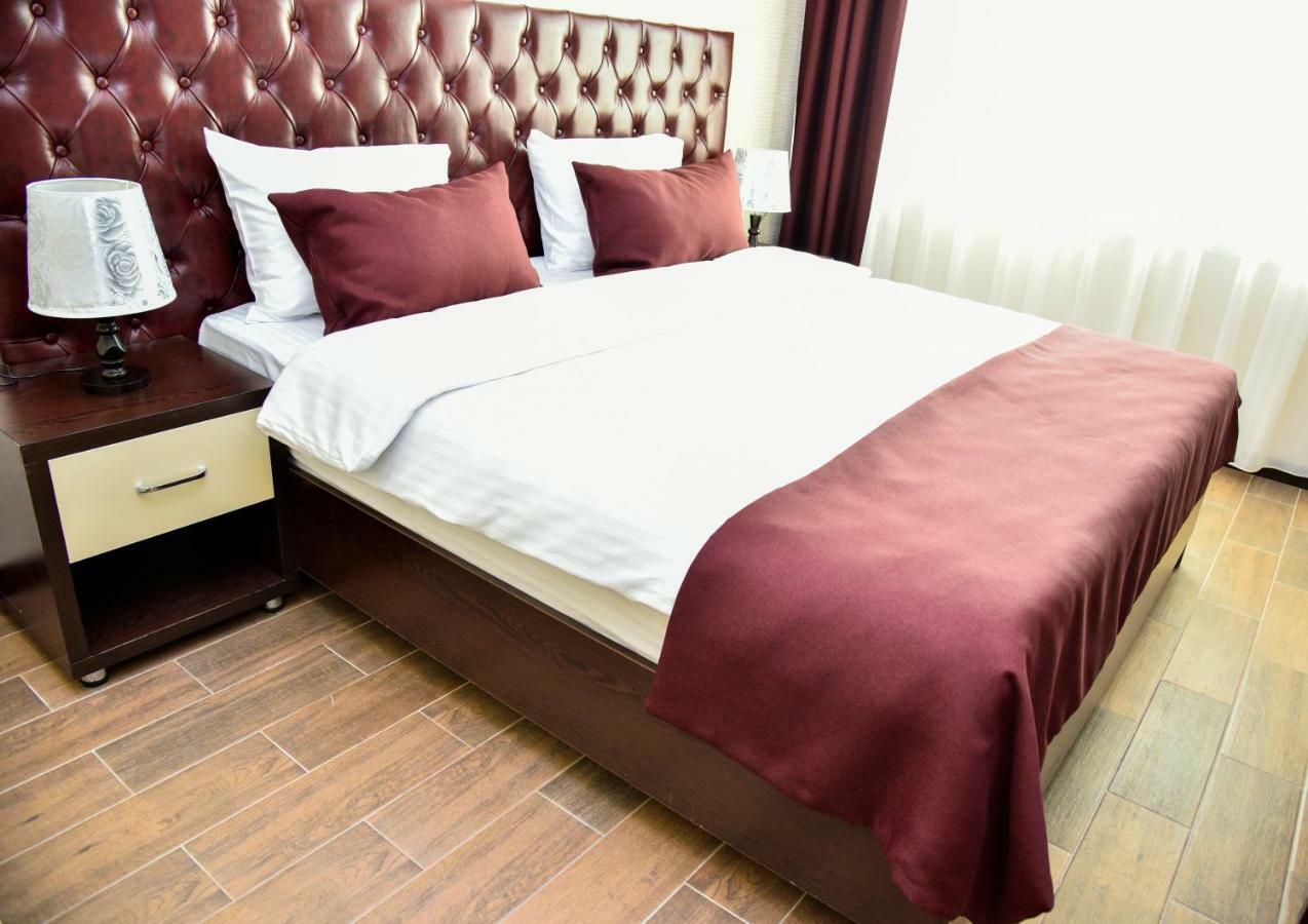 Supreme Hotel Baku Bagian luar foto