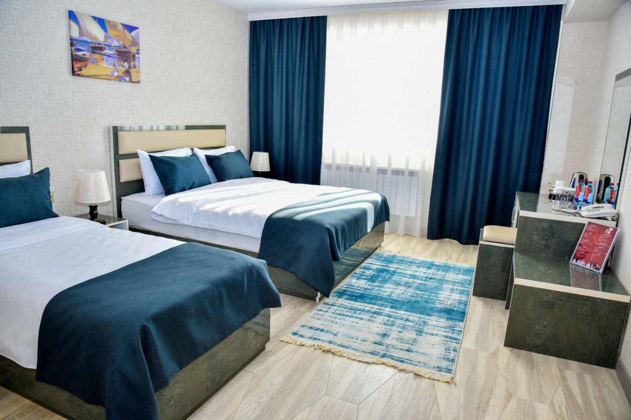 Supreme Hotel Baku Bagian luar foto
