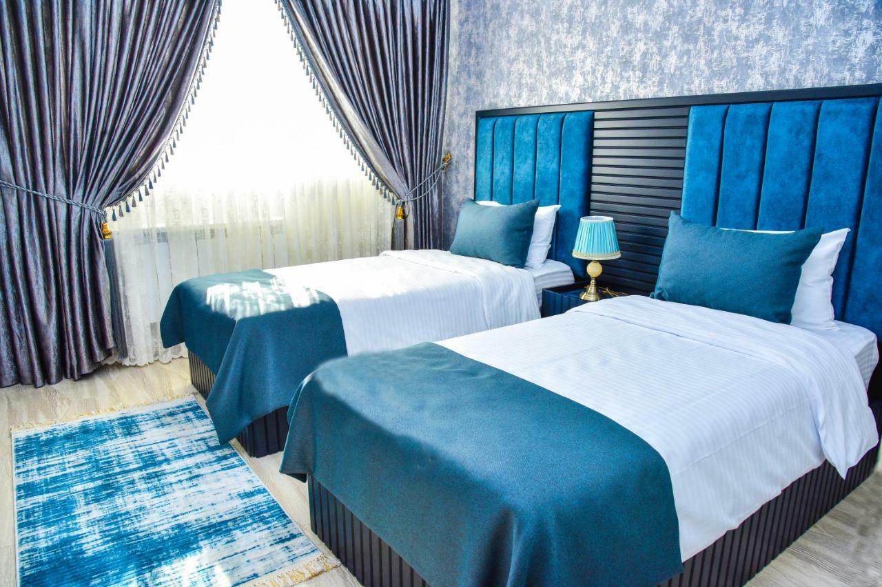 Supreme Hotel Baku Bagian luar foto