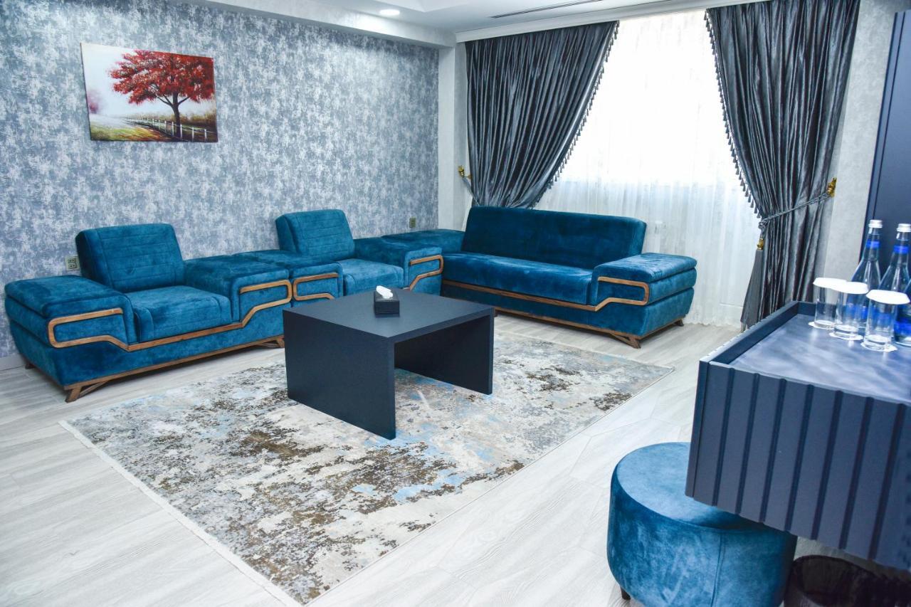 Supreme Hotel Baku Bagian luar foto